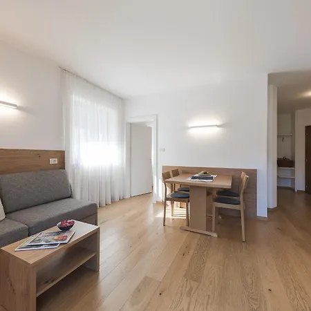 Vettererhof Farm stay Lana